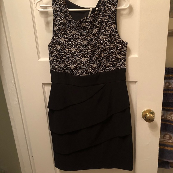 Connected Apparel Black Sleeveless Dress with Sequin Accents - Size 10 -used - Picture 8 of 8